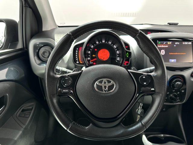 TOYOTA Aygo Connect 1.0 VVT-i 72 CV 5 p x-clusiv