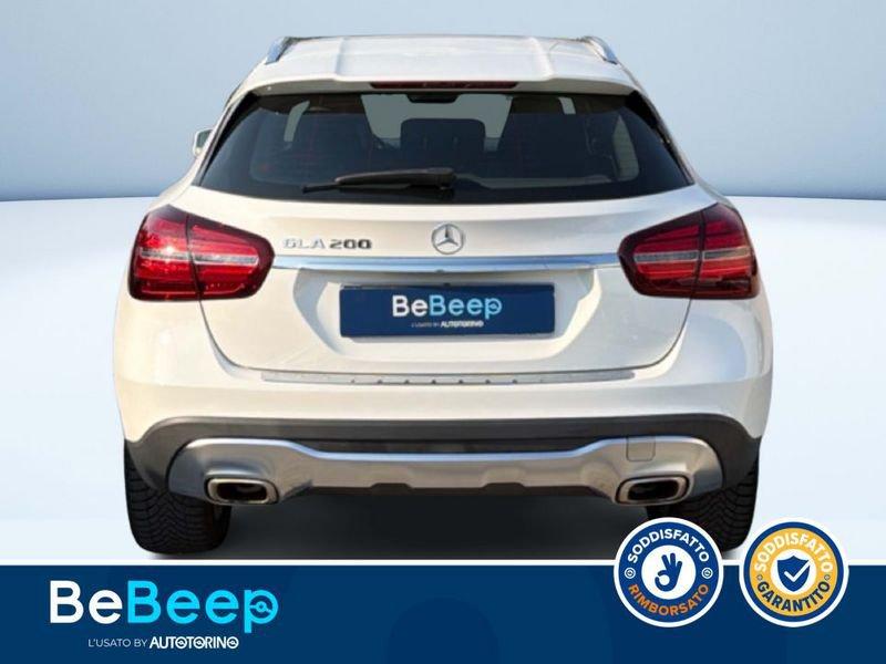 Mercedes-Benz GLA 200 SPORT AUTO