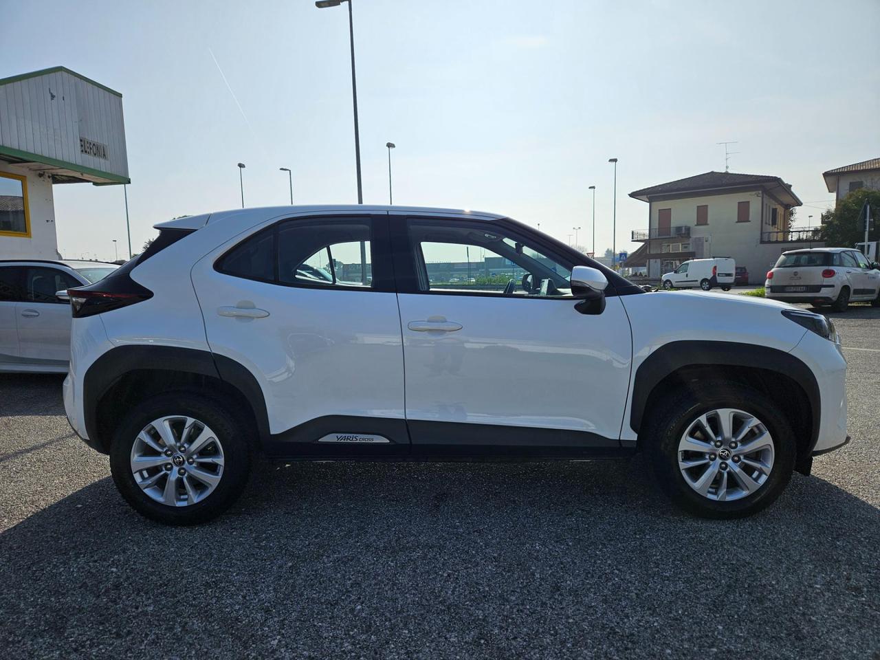 Toyota Yaris Cross 1.5h Active Eco fwd e-cvt