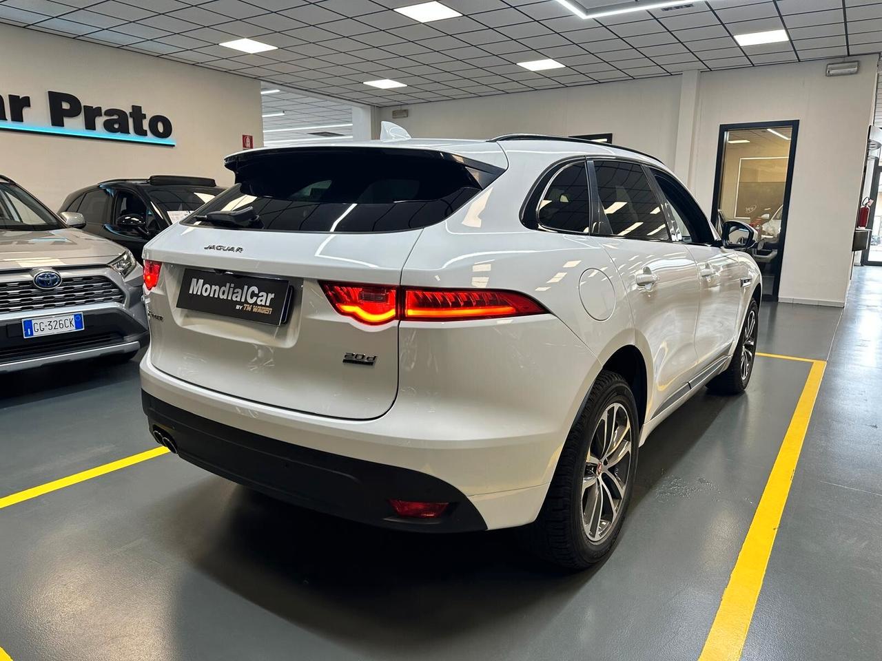 Jaguar F-Pace 2.0d i4 R-Sport awd 180cv auto