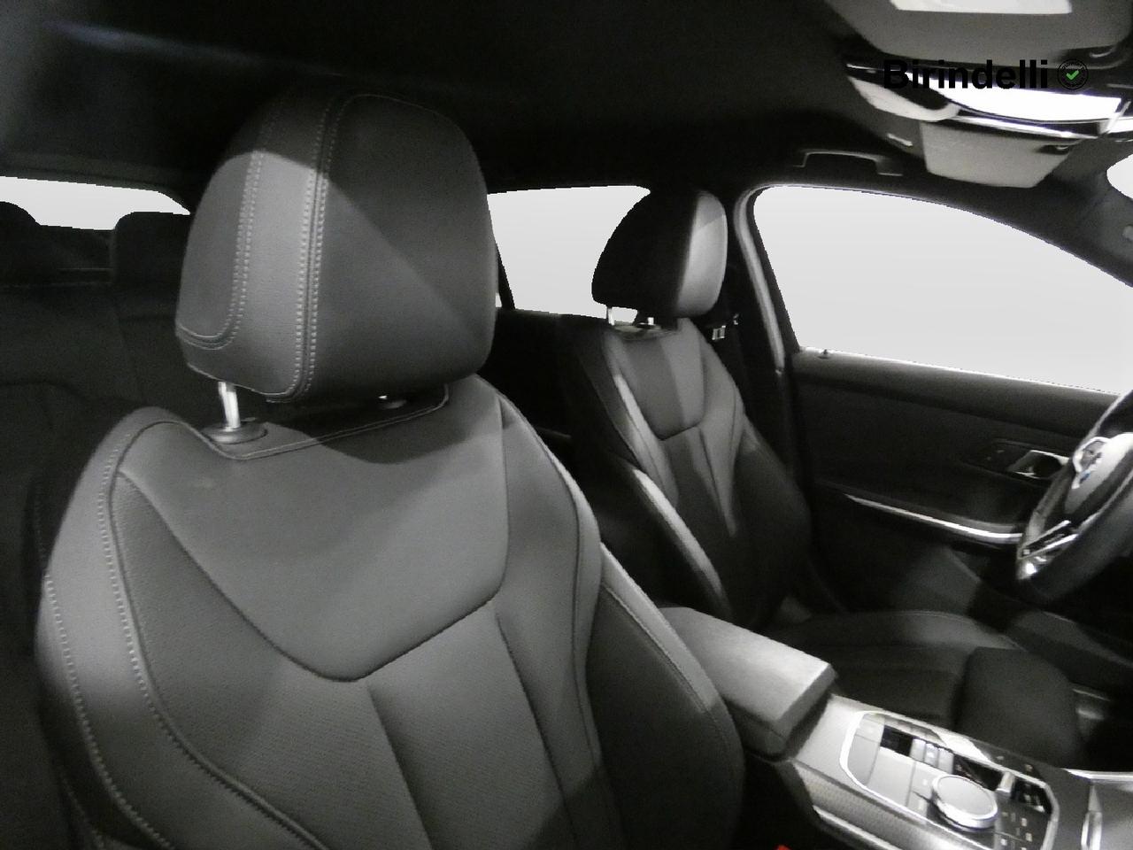 BMW Serie 3(G20/1-80/1) - 320d 48V xDrive Touring Msport Pro