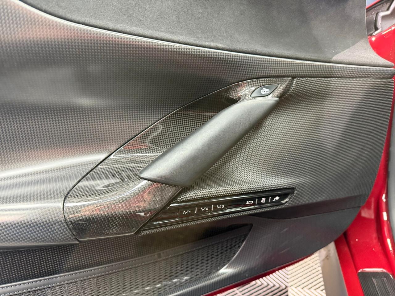 Ferrari SF90 Stradale Assetto Fiorano (220)