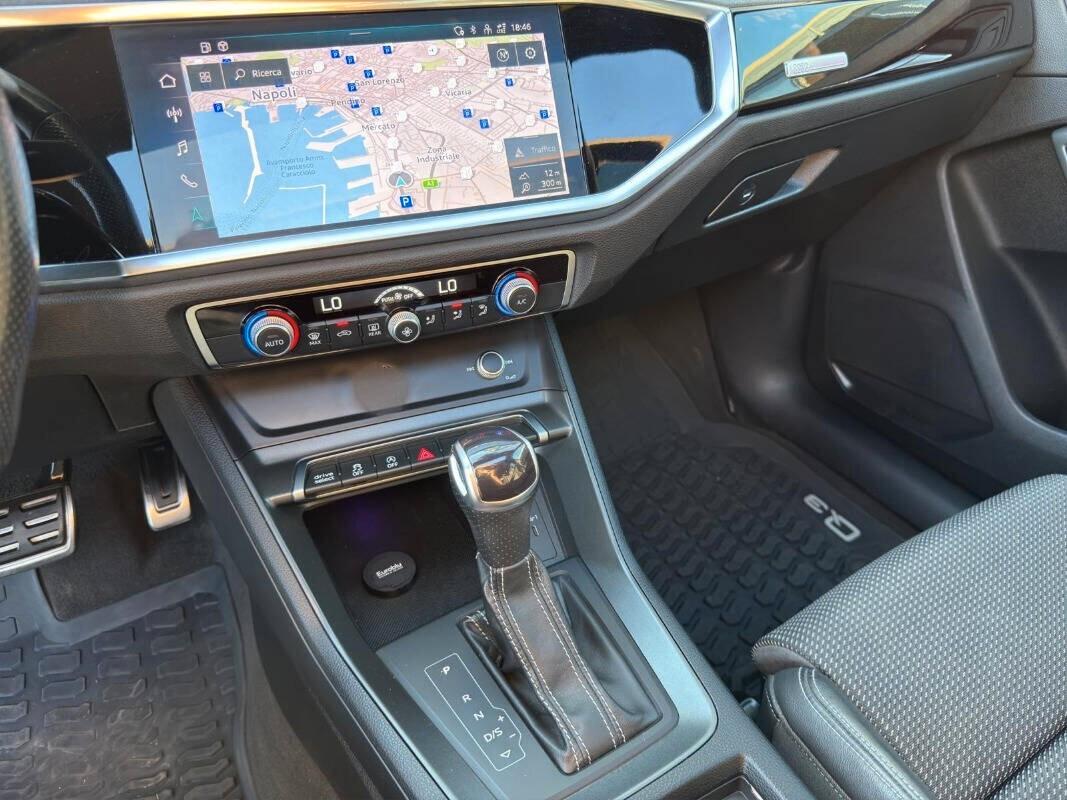 Audi Q3 35 2.0 TDI 150 CV S tronic line edition TETTO 2023
