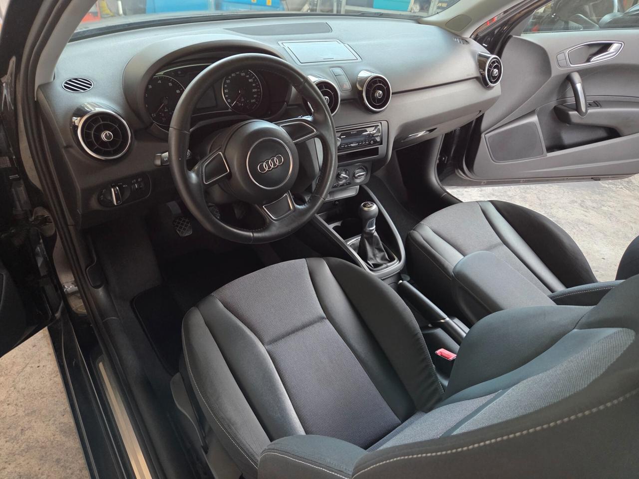 Audi A1 1.2 TFSI Benzina, 3 porte, Garanzia, 2011