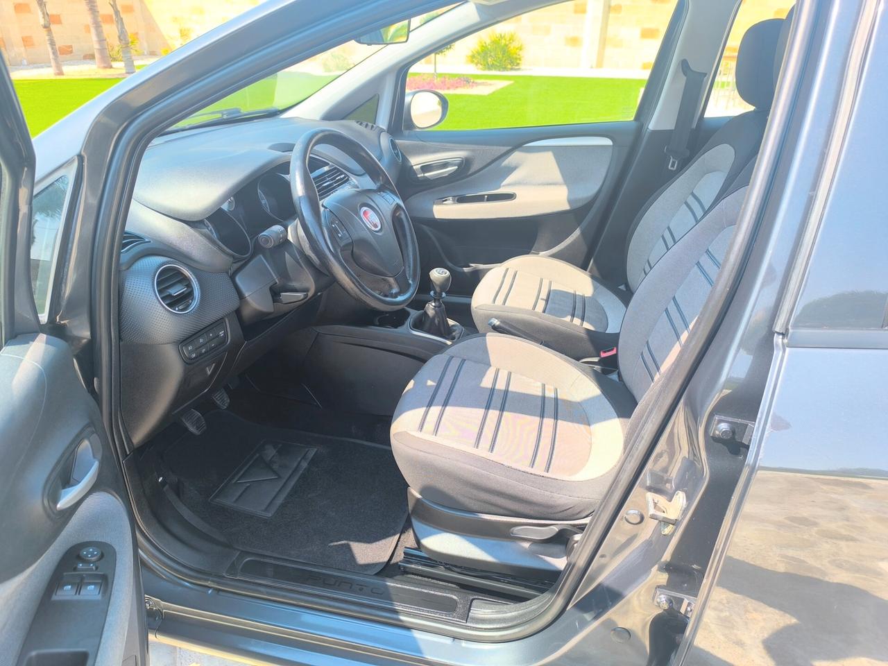 Fiat Punto Evo 1.4 5 porte Active Natural Power perfetta