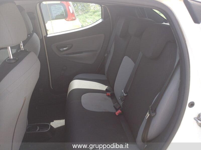 Lancia Ypsilon III 2011 Benzina 1.2 8v Silver s&s 69cv