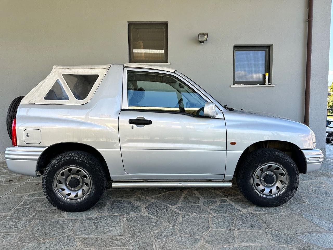 Suzuki Grand Vitara Cabrio 1.6 16v