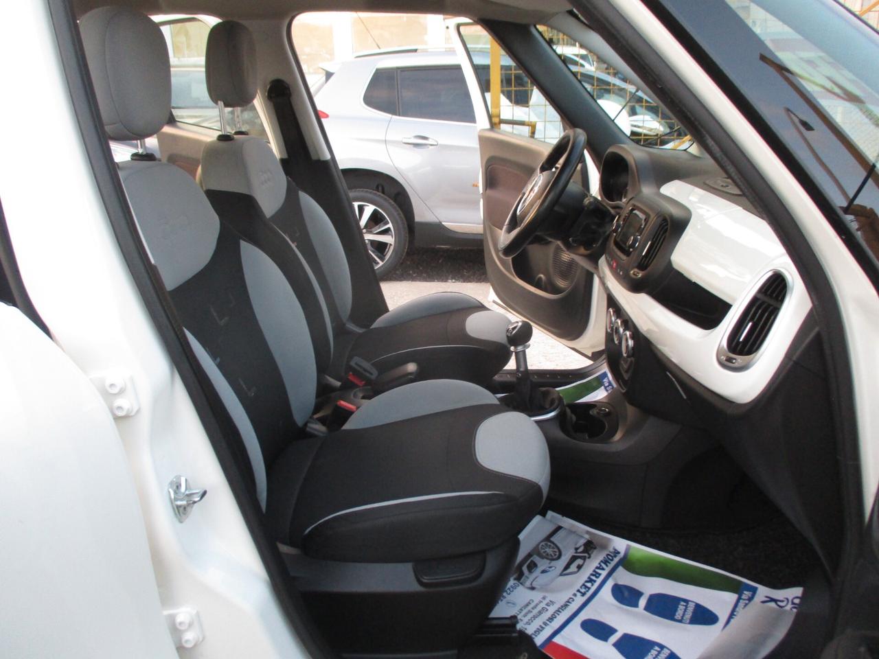 Fiat 500L 1.4 95 CV Lounge PARI AL NUOVO