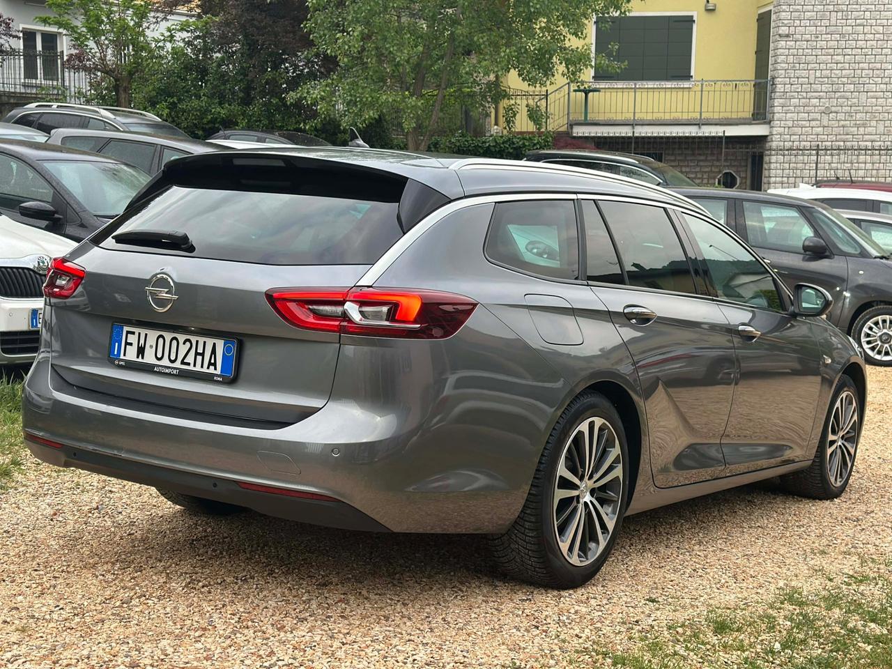 Opel INSIGNA 1.6 CDTI ST COSMO KMCERT NAVI EU6