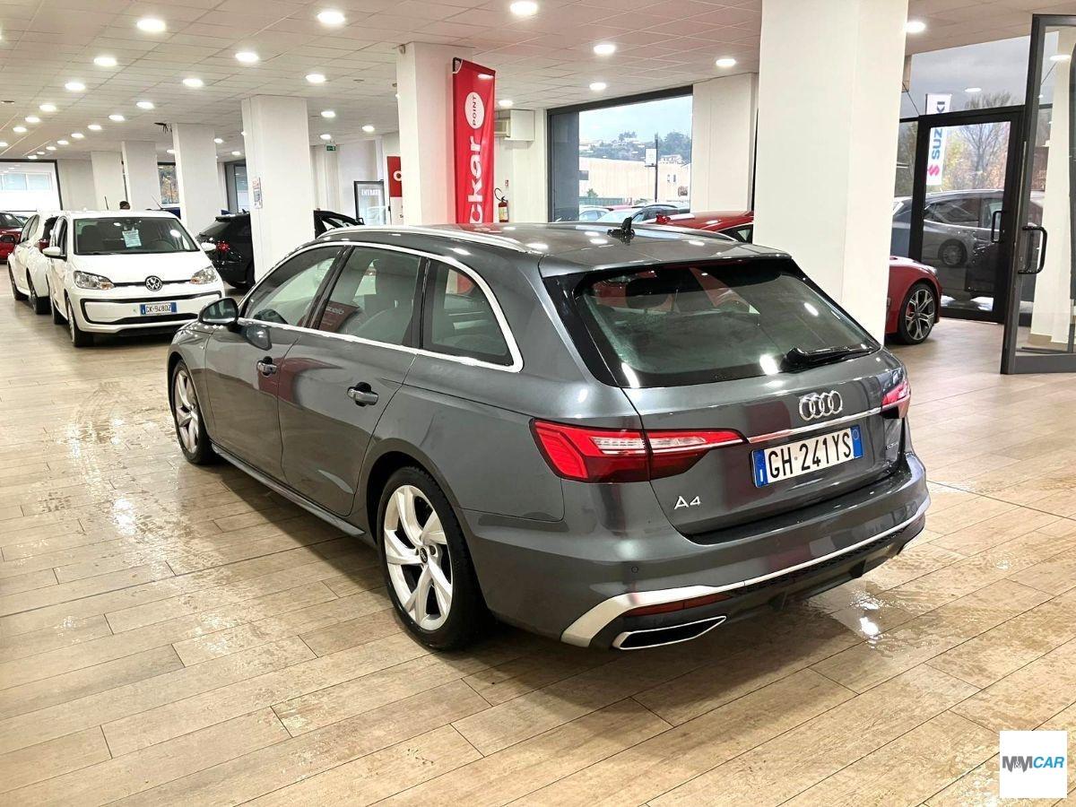 AUDI - A4 Avant - 40 TDI quattro S tr. S line ed.