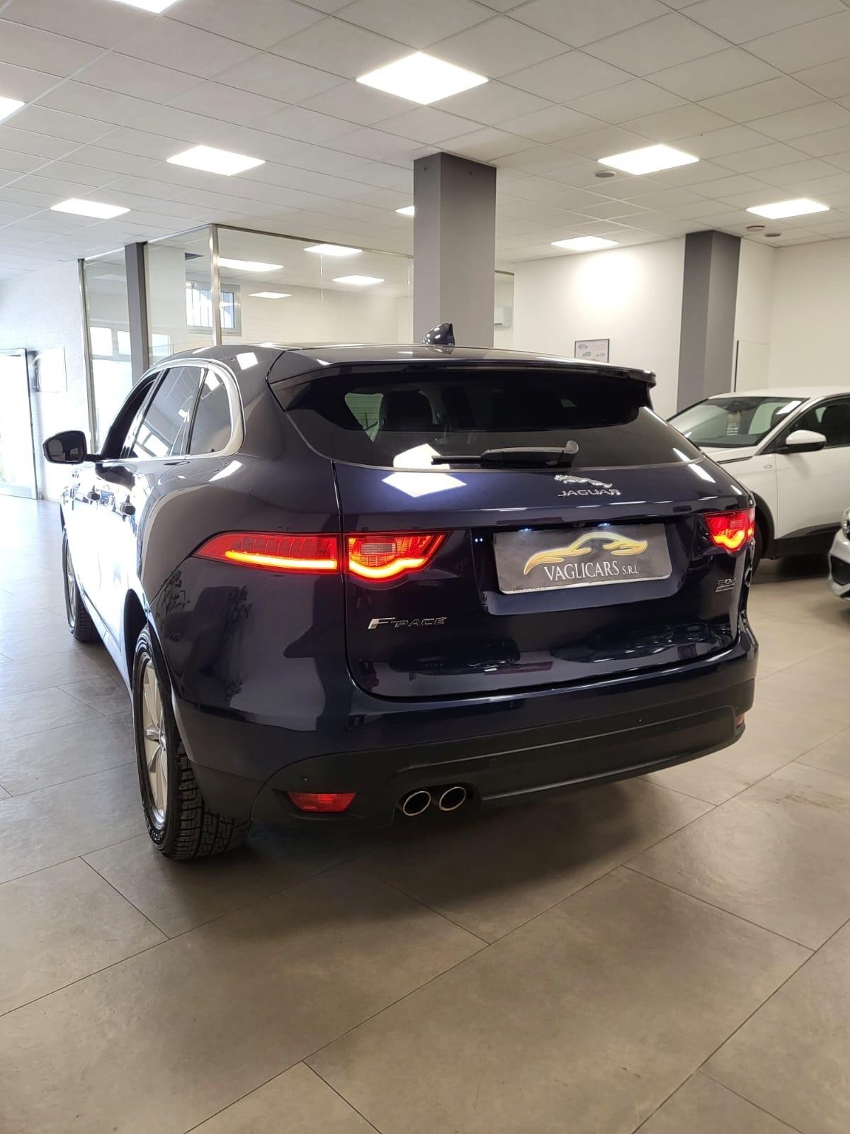 Jaguar F-Pace 2.0 D 180 CV AWD aut. Prestige