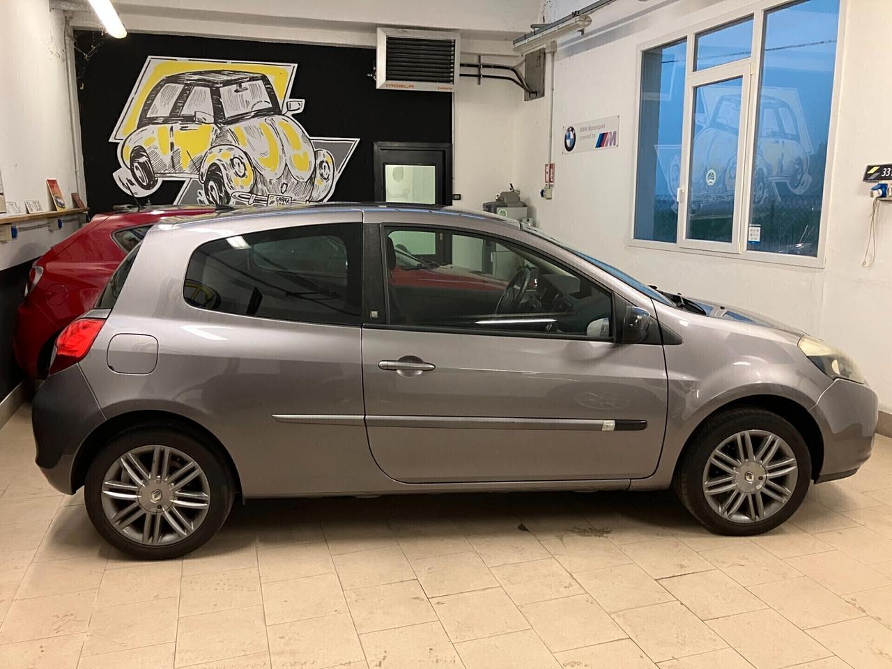 Renault Clio 1.2 16V TCE 100CV 3p 20TH NEOPATENTATI