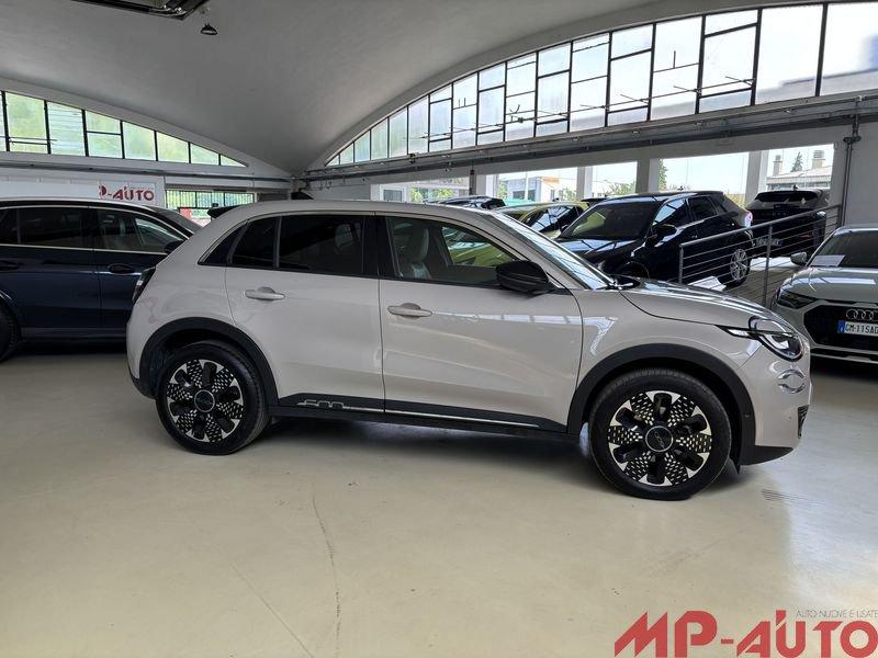 FIAT 600 1.2 Hybrid 110cv La Prima