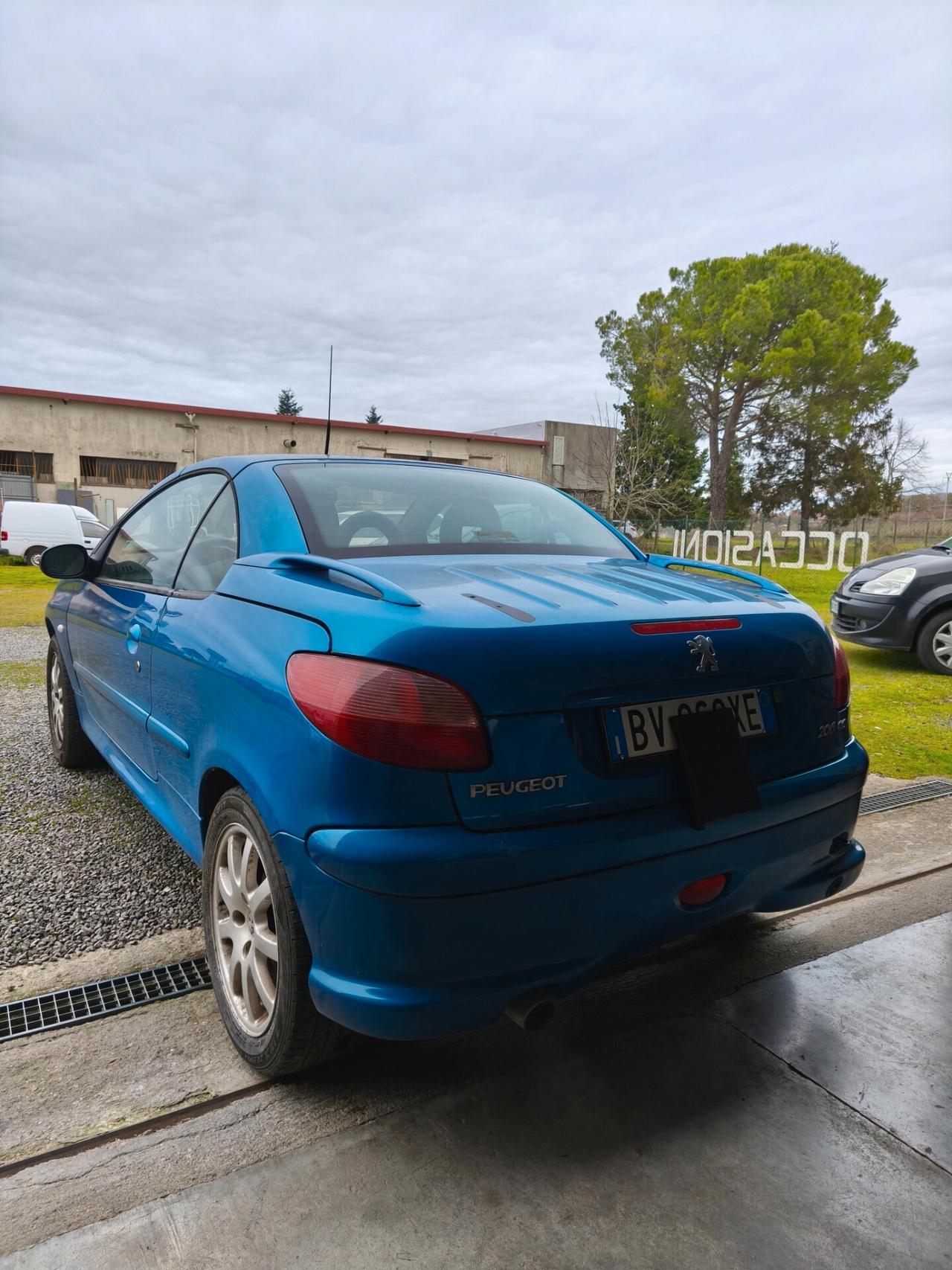 Peugeot 206 2.0 16V CC GPL