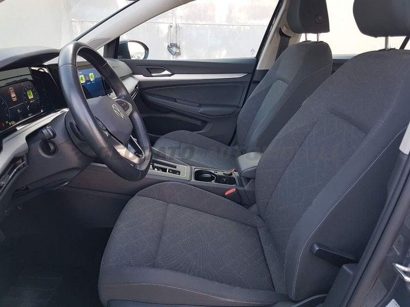 Volkswagen Golf 1.0 eTSI EVO DSG Life