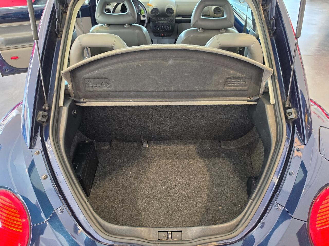 Volkswagen New Beetle 1.9 TDI Tetto apribile, pelle, CRS
