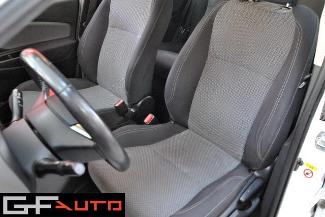 Toyota Yaris Yaris III 2015 5p 1.5h Active