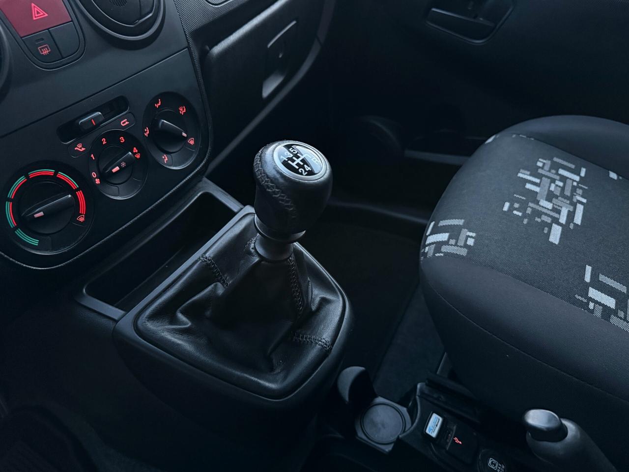 Fiat QUBO/1.4 77 CV/5 POSTI/METANO VALIDO 2028