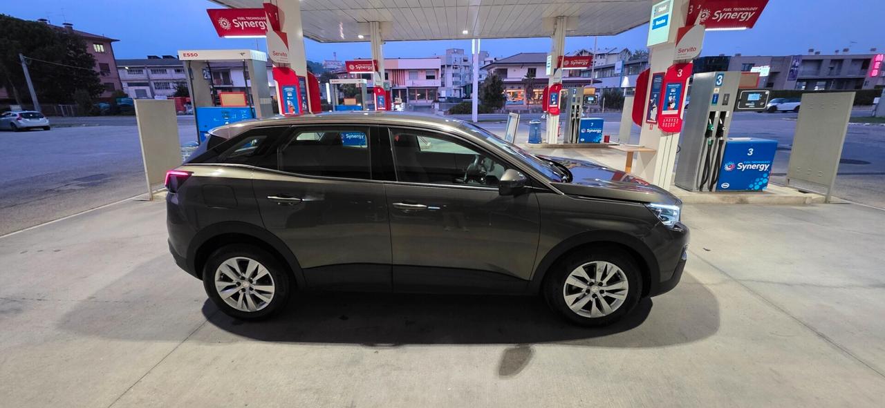Peugeot 3008 BlueHDi 130 cv Active IVA ESPOSTA