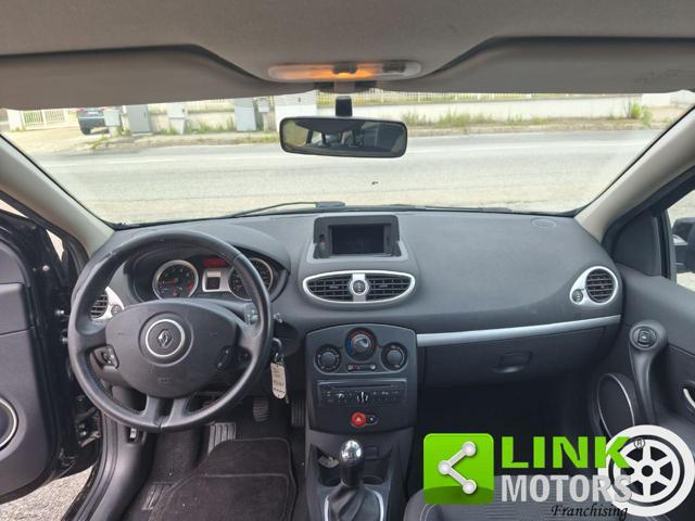 RENAULT Clio 1.2 16V 5 porte Luxe