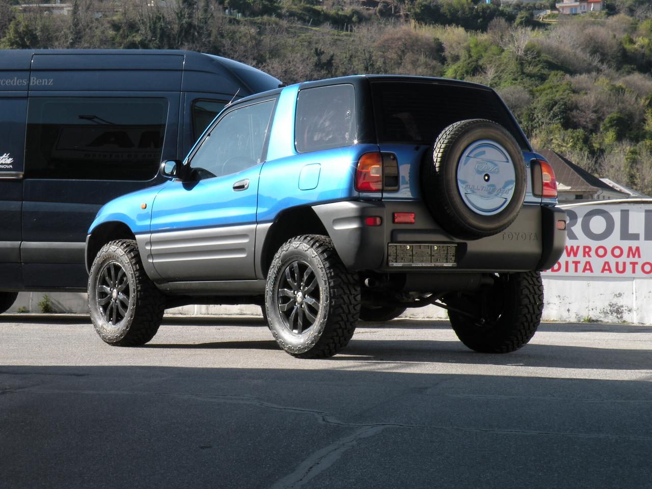 Toyota RAV 4 2.0i 16V cat 3 porte