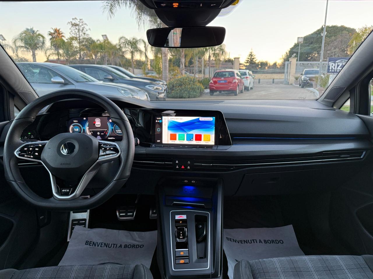 VOLKSWAGEN GOLF VIII 2.0GTD 200CV DSG NAVI LED