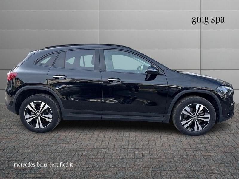 Mercedes-Benz GLA 200 d Progressive Advanced Plus auto