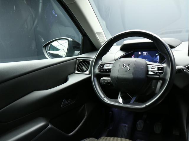 DS AUTOMOBILES DS 3 Crossback PureTech 100 So Chic