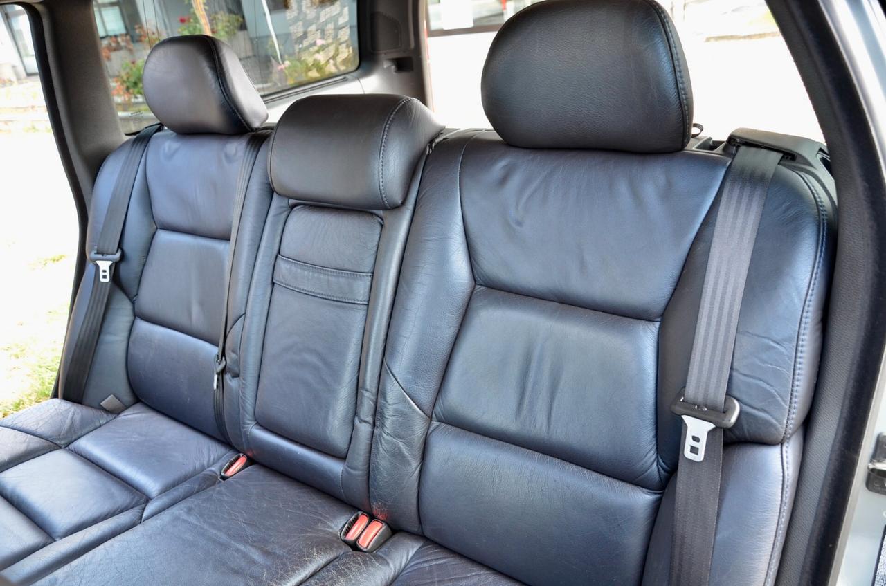 VOLVO V70 2.5 R AWD 300cv AUTO, ASI, ESENTE SUPERBOLLO, ECCELLENTI CONDIZIONI, INTROVABILE, TETTO, PERMUTE