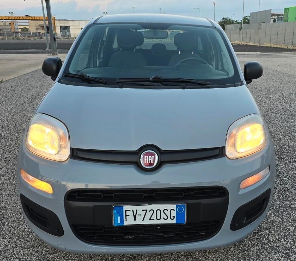 Fiat Panda 1.2 Lounge - PARI AL NUOVO -