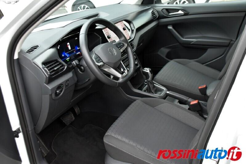 VOLKSWAGEN T-CROSS 1.0 TSI 110 CV DSG STYLE + TECH PACK REARVIEW