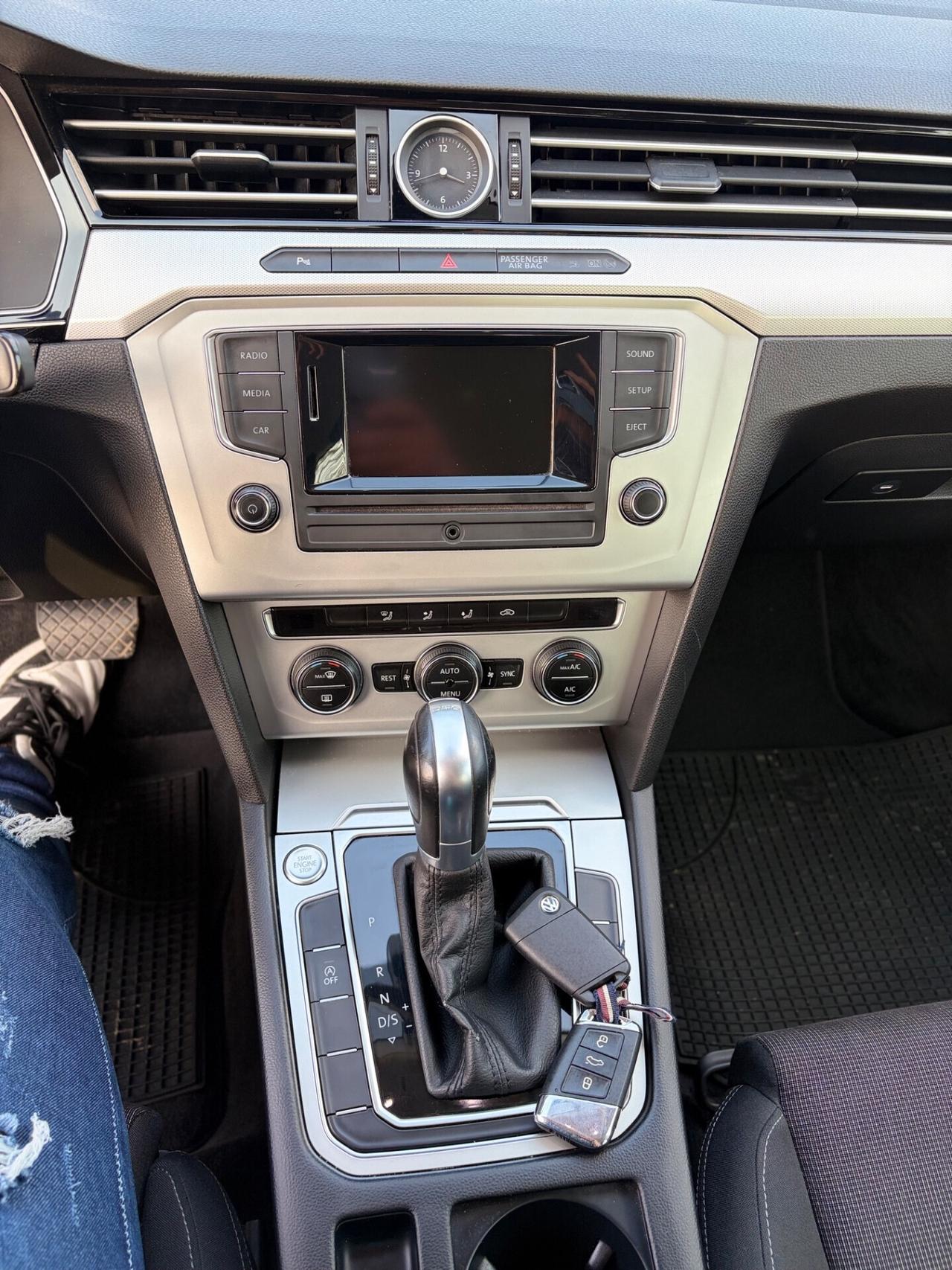 Volkswagen Passat 1.6 TDI DSG Comfortline BlueMotion Technology