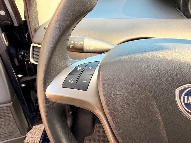 Lancia Ypsilon 1.2 69 CV 5 porte GPL Ecochic Gold