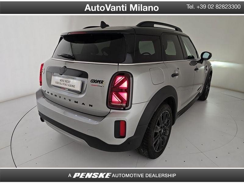 MINI Countryman Plug-In Hybrid Cooper S E Classic 4WD automatica