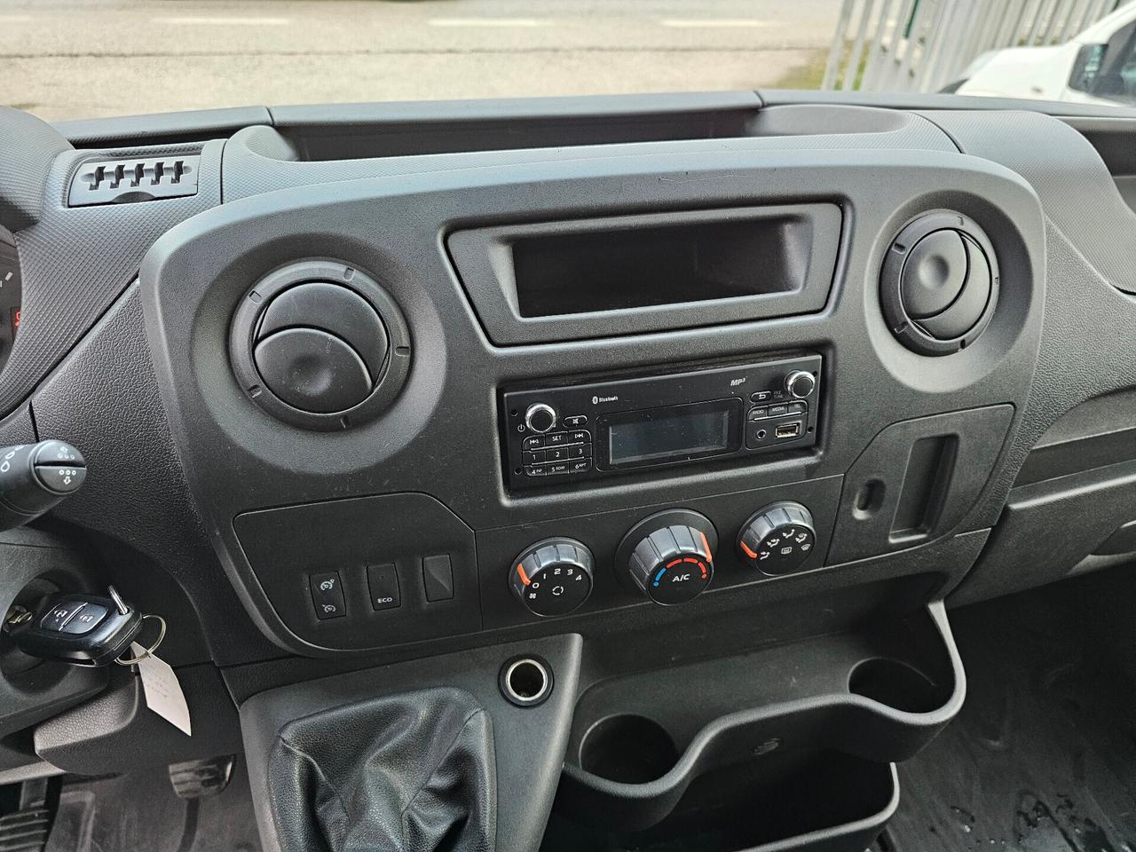 Renault Master 28 2.3 Dci PC TN 3 Posti- Coibentazione leggera