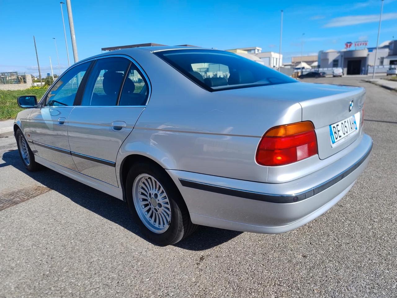 Bmw 520 520i 24V cat Futura