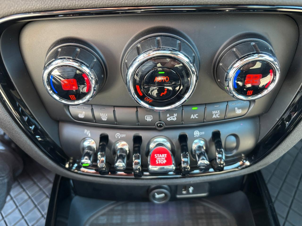 Mini Cooper D Clubman 2.0 Yours
