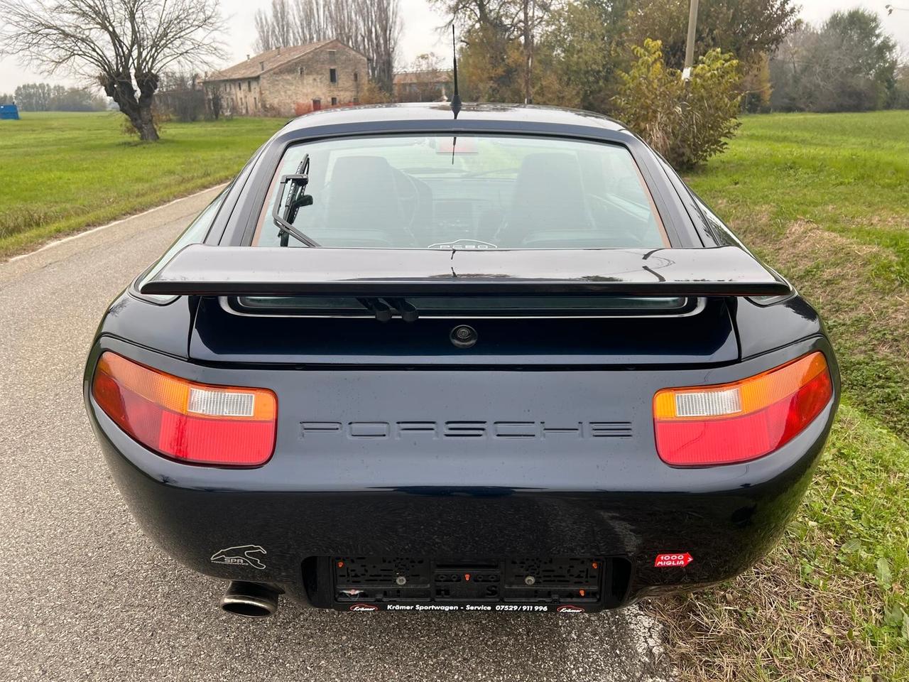 Porsche 928 cat S4 automatica