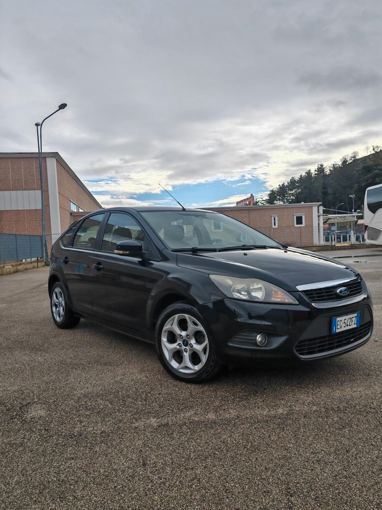 Ford Focus 1.6 TDCi (110CV) 5p. Tit. DPF