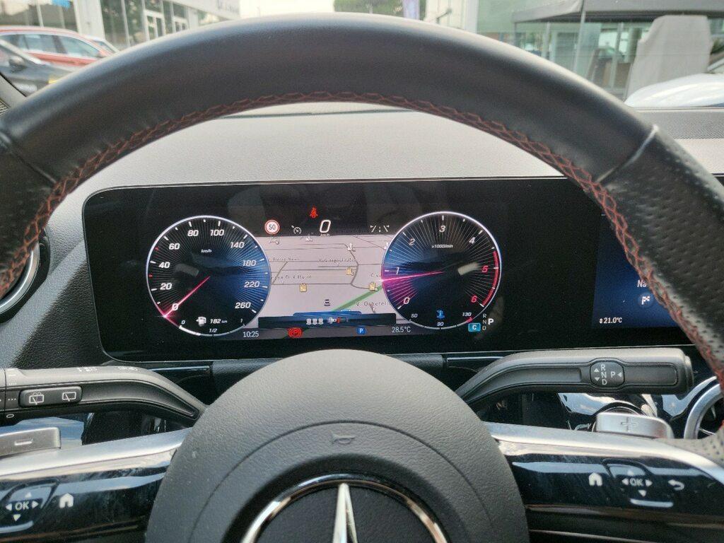 Mercedes Classe B 180 180 D Premium Plus AMG Line 8G-DCT