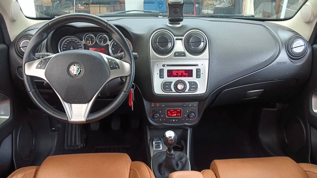 MiTo 1,3 jtdm 85cv sport full optional pelle