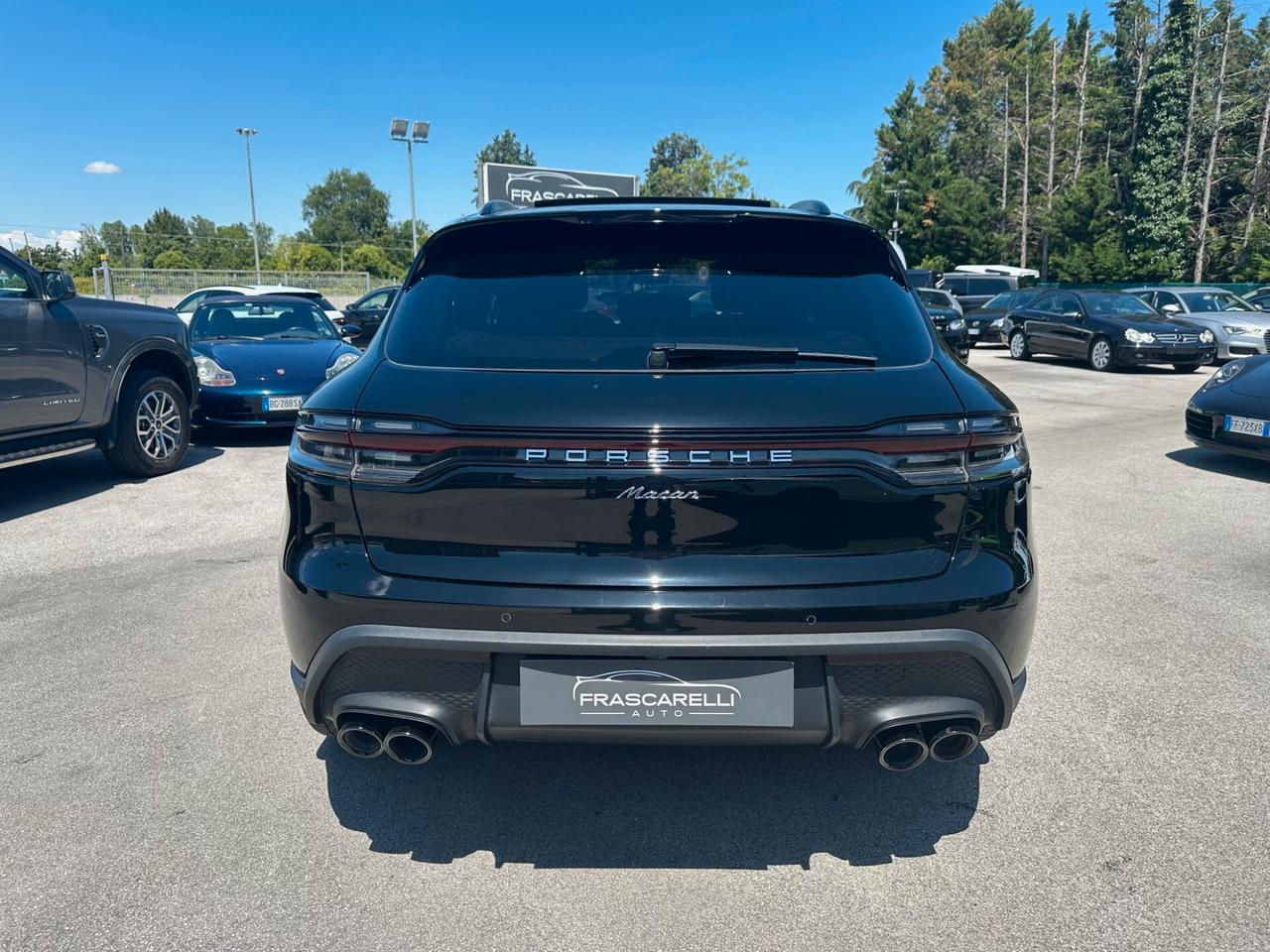 Porsche Macan 2.0 /tetto/pasm/carplay/full