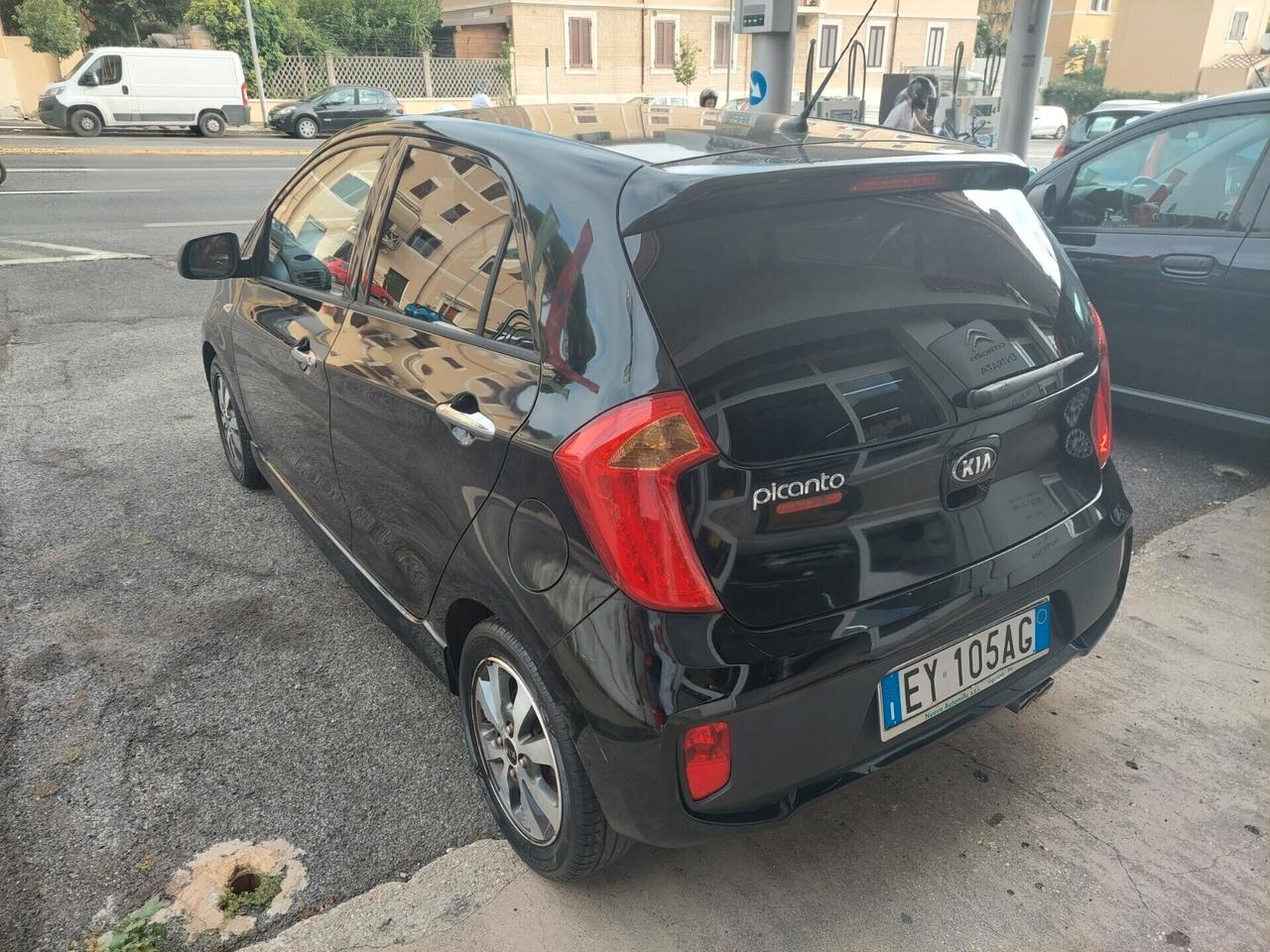 Kia Picanto 1.0 12V 5 porte Sporty Glam