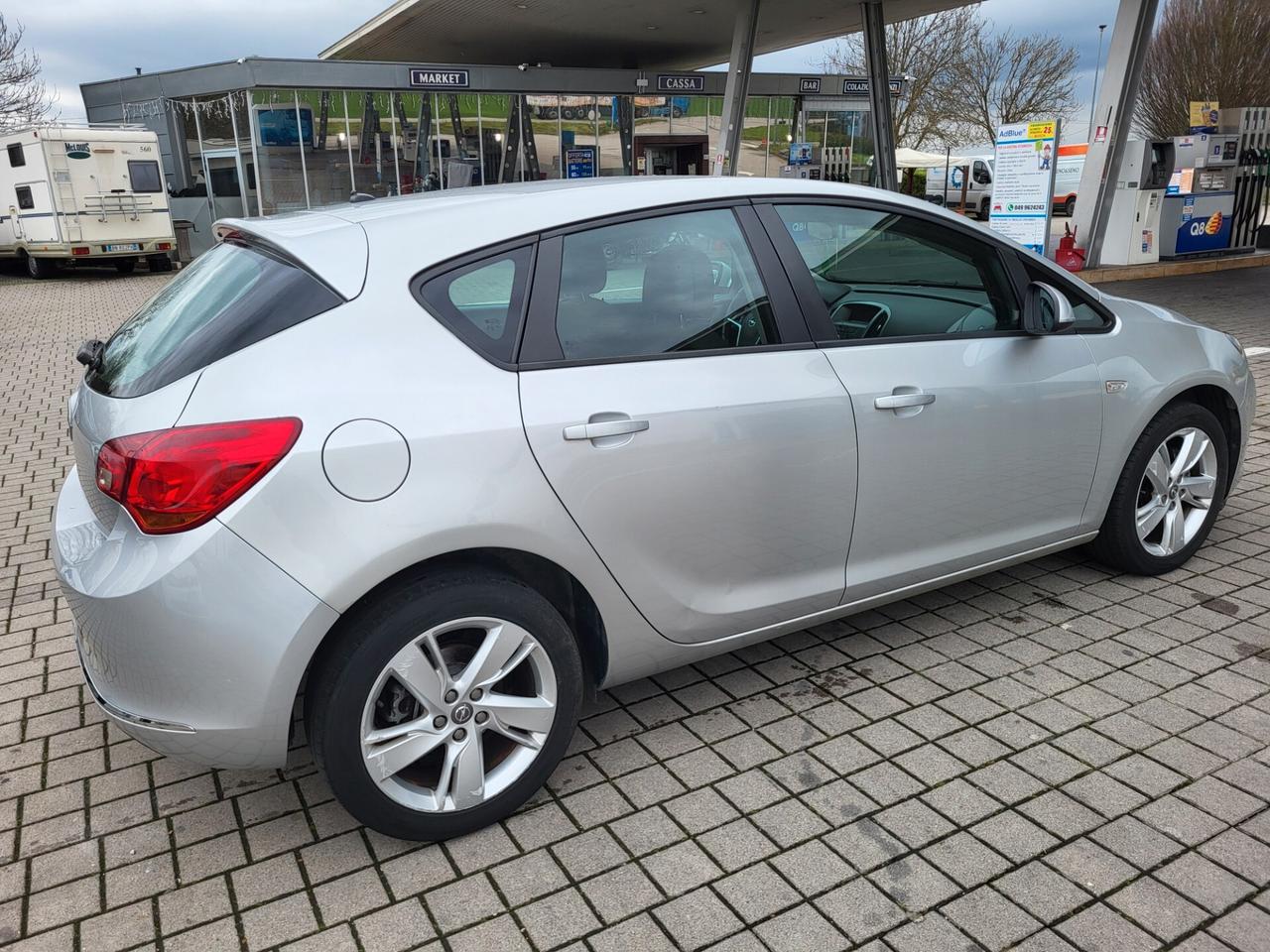 Opel Astra 1.4 100CV 5 porte Elective