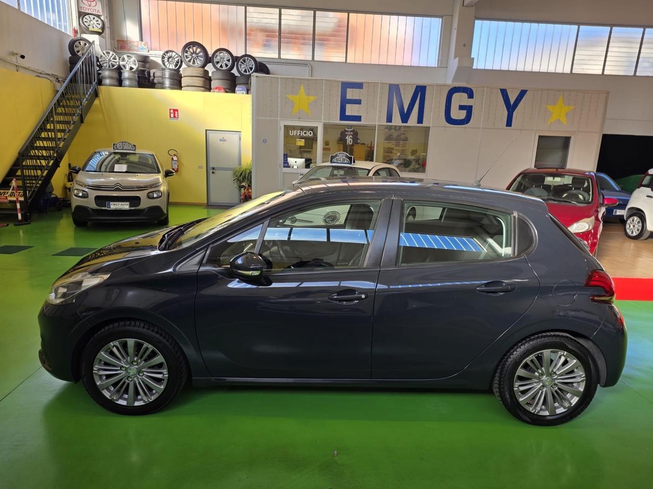 Peugeot 208 PureTech 68 5 p. Neopatentati