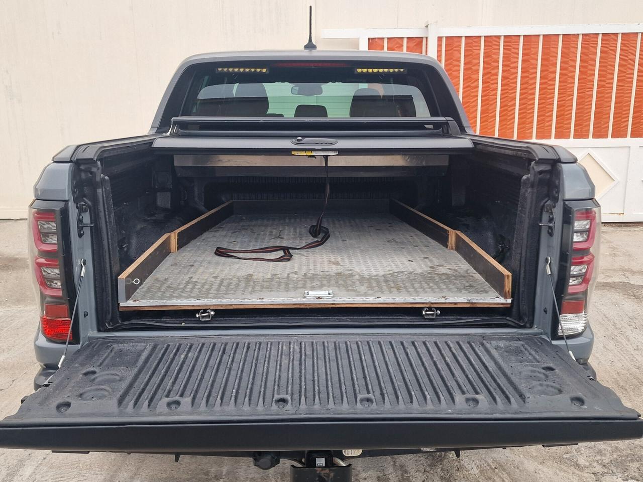 Ford Ranger 2.0 TDCi Super Cab XL 4 posti