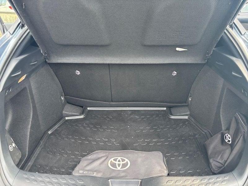Toyota C-HR 1.8H (122CV) E-CVT Active