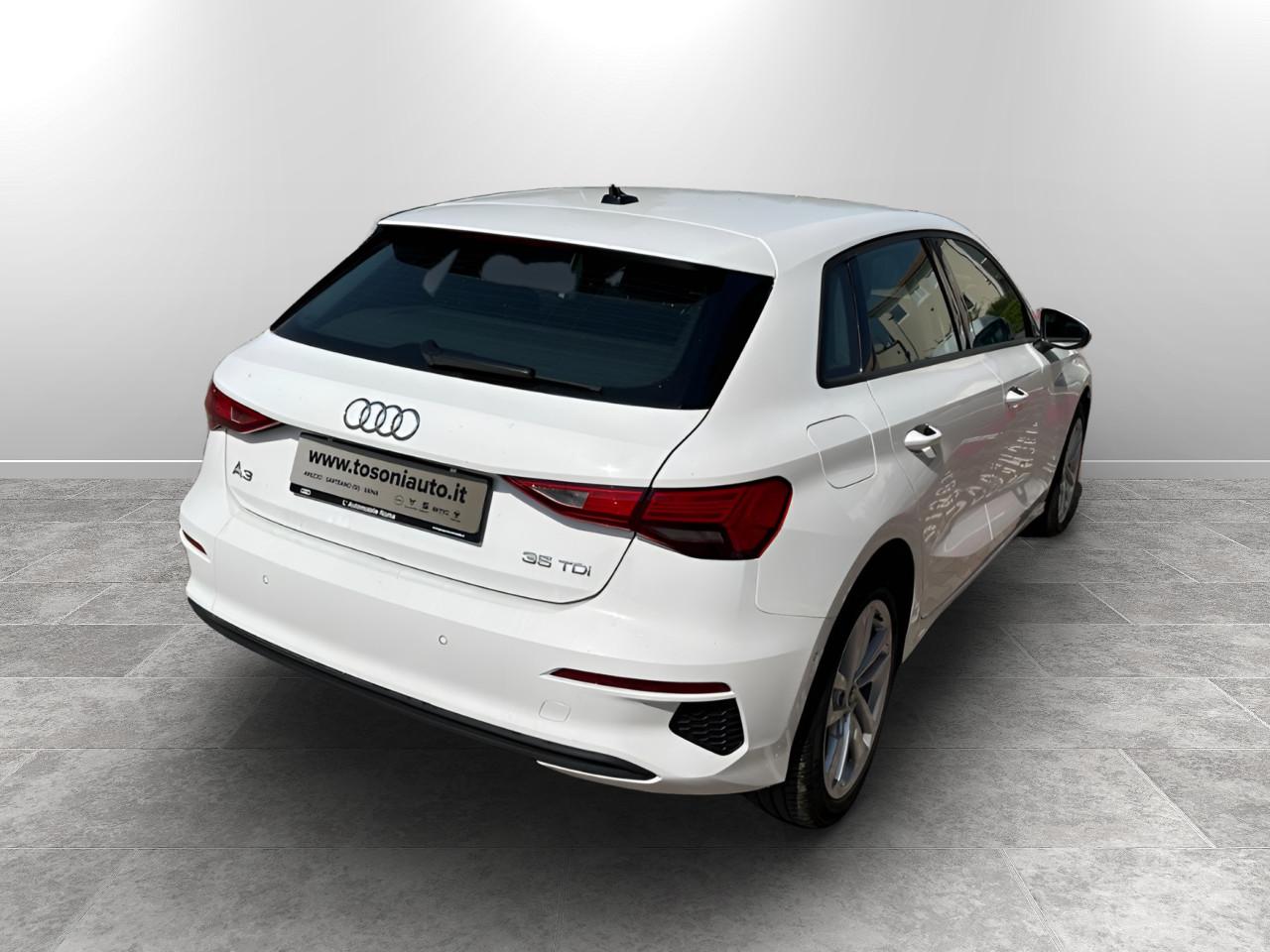 AUDI A3 Sportback 35 2.0 tdi s-tronic