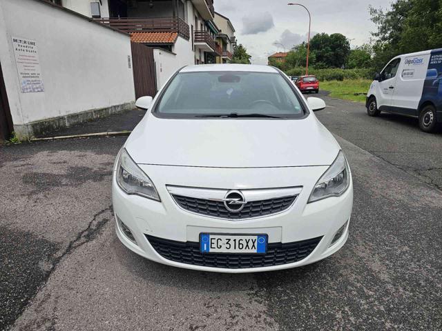 OPEL Astra 1.6 115CV 5 porte Cosmo