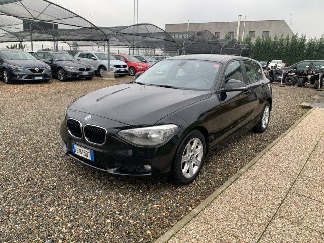 BMW 118 d 5p. Unique